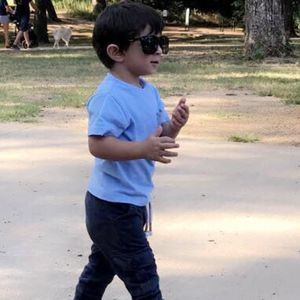 Meet your Posher, Falah